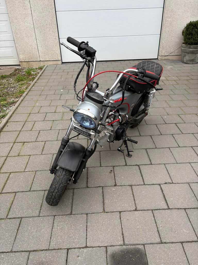 Skyteam moto dax met yx 150cc motor, Motos, Enlèvement, 1 cylindre, Jusqu'à 11 kW