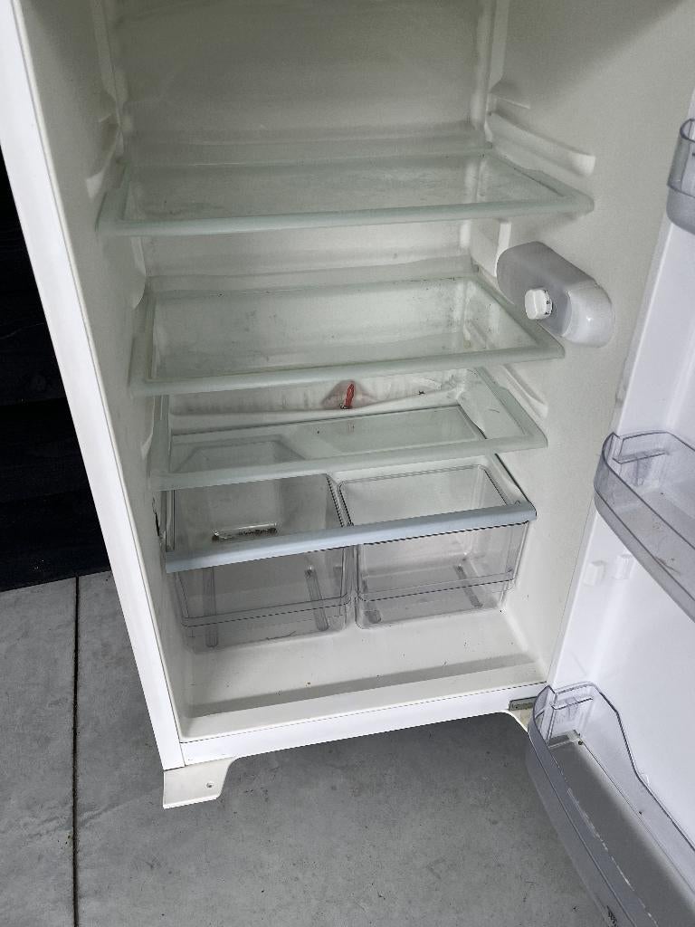 Te Koop inbouw frigo en warmelucht oven van Whirlpool, Elektronische apparatuur, 100 tot 150 liter, 45 tot 60 cm, Ophalen, 85 tot 120 cm