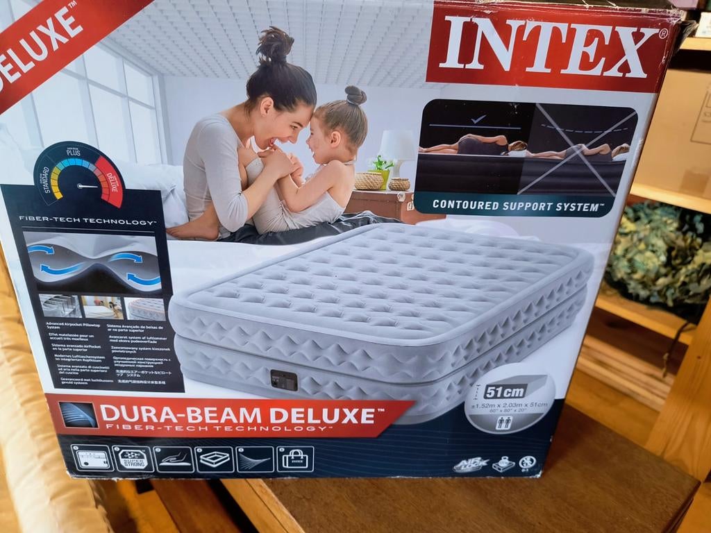 Luxe opblaasbaar matras, Ophalen, Ingebouwde pomp