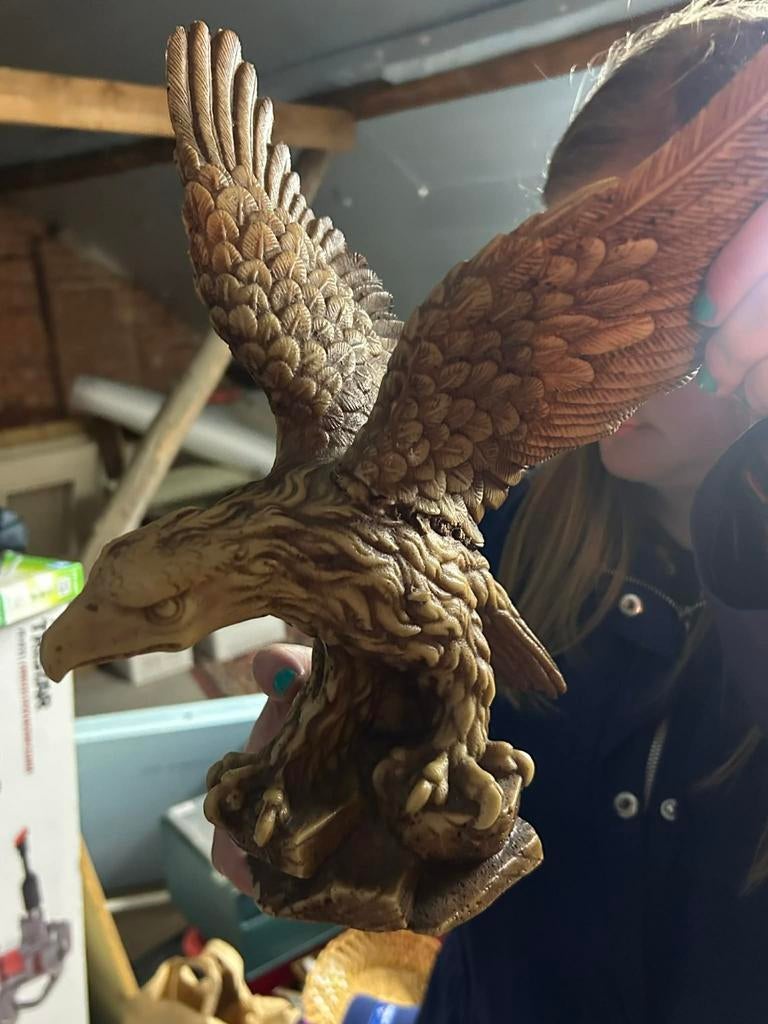 Statue d'aigle, Enlèvement ou Envoi, Comme neuf, Animal