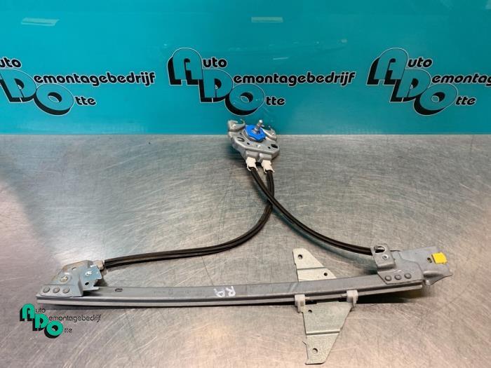 Mécanique vitre 4portes arrière droite d'un Peugeot 307 (3, -, 3 mois de garantie, Utilisé, -