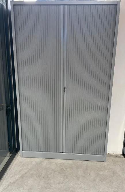 Armoire métallique professionnelle étagères et penderie, Maison & Meubles, Enlèvement ou Envoi, Comme neuf