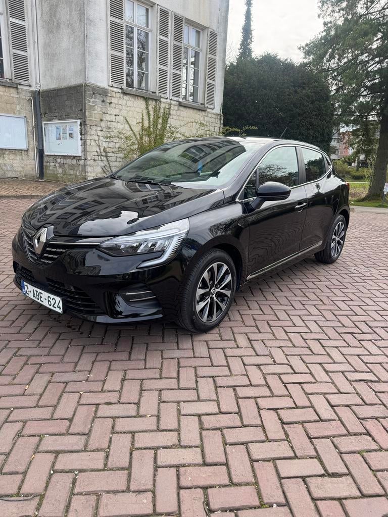 Renault Clio  2022 TOP CONFIGURATION ⚠️ 8000 km ⚠️diesel ⛽️, Achat, Entreprise, Noir, 1500 cm³
