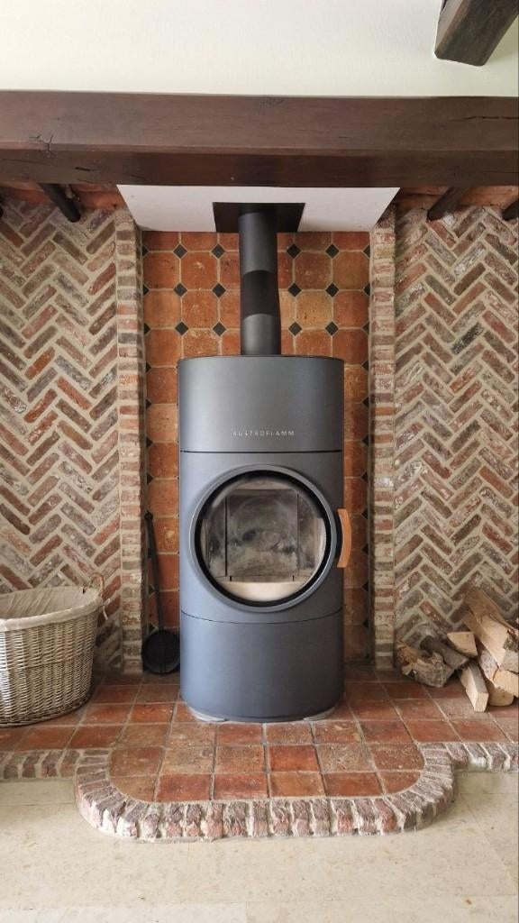 Houtkachel Austroflamm Clou Xtra, Huis en Inrichting, Kachels, Ophalen, Houtkachel, Zo goed als nieuw, Vrijstaand