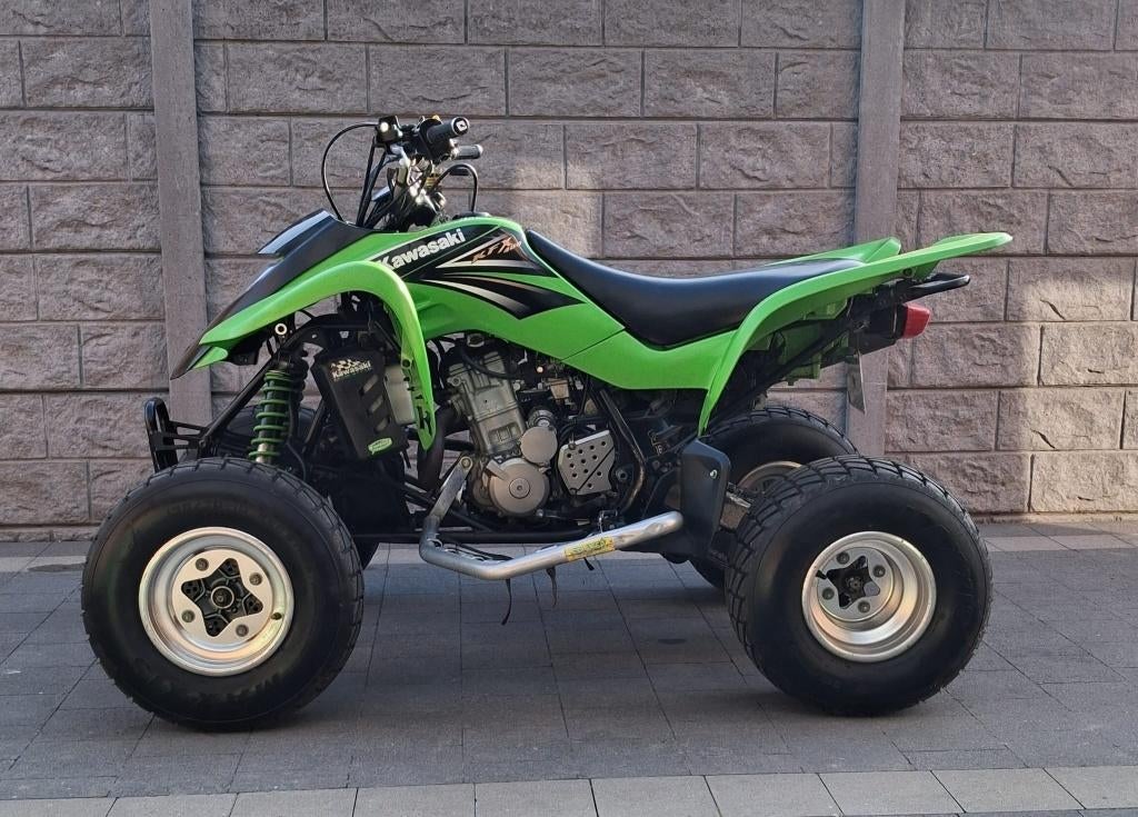 Kawasaki kfx 400, 400 cm³, 12 à 35 kW, 1 cylindre