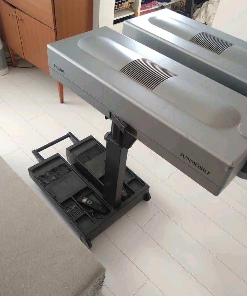 Philips home solarium, Elektronische apparatuur, Zonnebanken en Gezichtsbruiners, Ophalen, Gebruikt, Zonnebank enkelzijdig, Minder dan 10 lampen