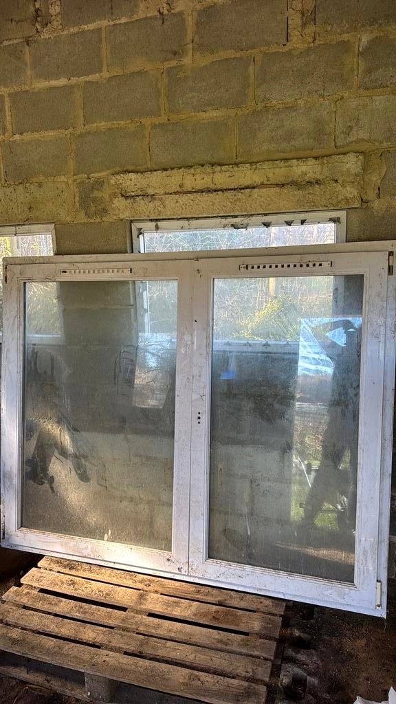 A vendre, Bricolage & Construction, Châssis & Portes coulissantes, Châssis de fenêtre, Enlèvement ou Envoi, Utilisé, Vitre comprise