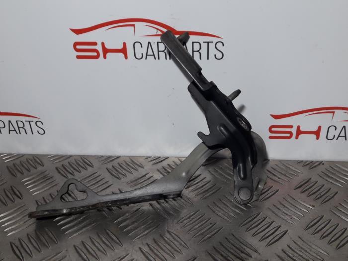 Charnière capot d'un Citroen C2, -, 3 mois de garantie, Utilisé, -