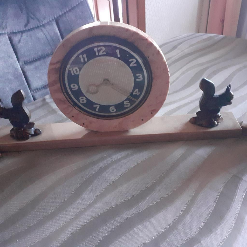 Schouwgarnituur, Enlèvement