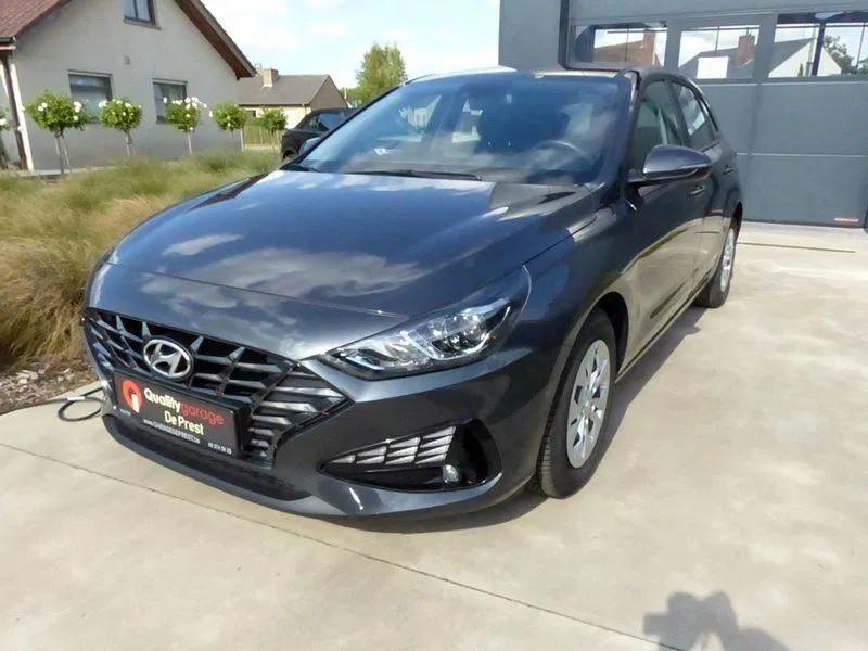 Hyundai i30 Camera, PDC V & A, Cruise Control, Lane Assist,, Argent ou Gris, Achat, 998 cm³, Entreprise