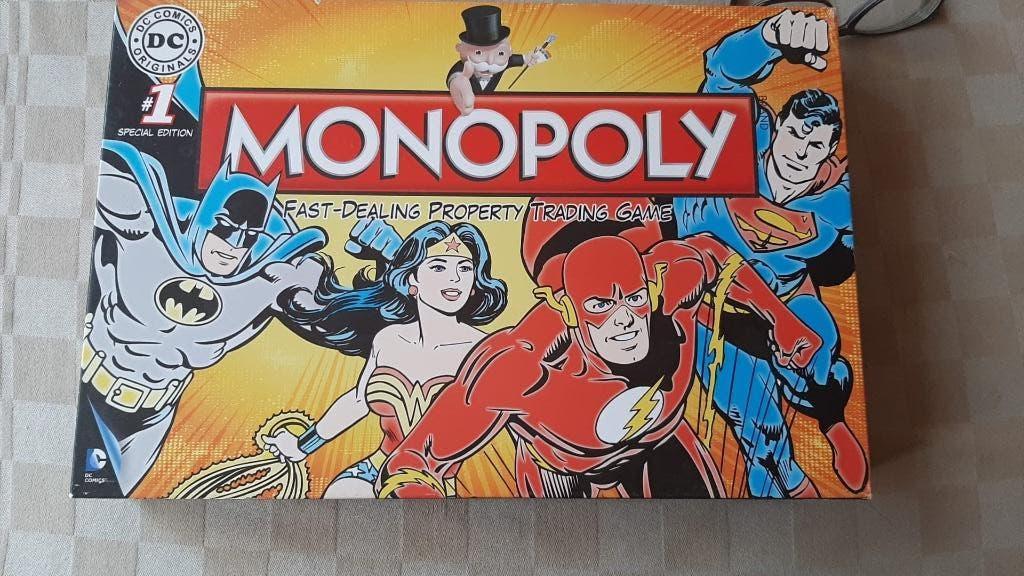 bordspel nieuw Monopoly DC Comics Original Monopolie, Vijf spelers of meer, Ophalen of Verzenden, Nieuw, Monopoly