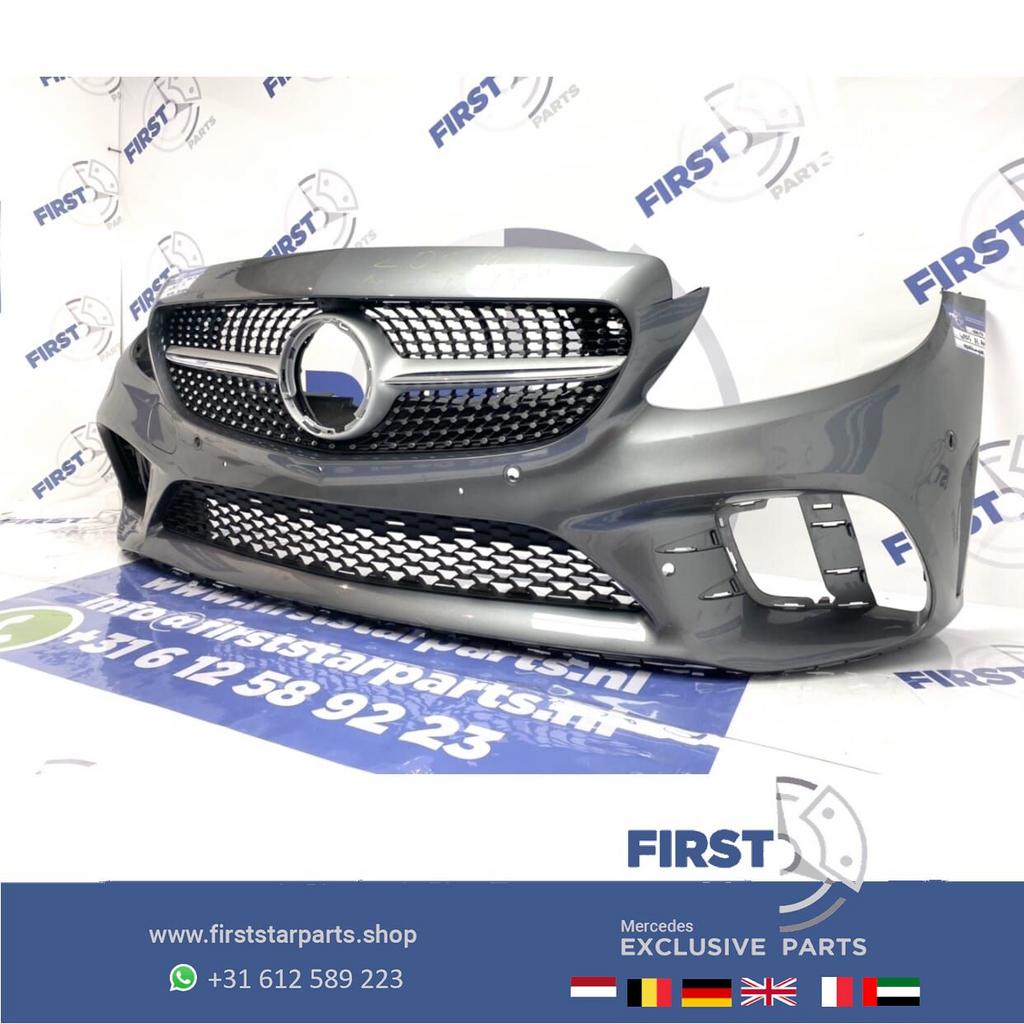 W205 Facelift AMG Voorbumper + diamond gril 2019 Mercedes C, Gebruikt, -, Voor, Ophalen of Verzenden