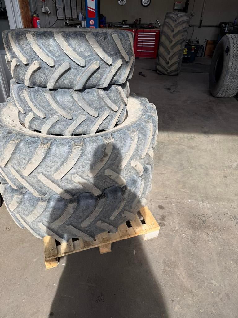 360 70 28 en 280 70 16, Zakelijke goederen, Ophalen