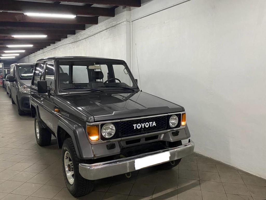 Toyota Land Cruiser Lj 70 Lx-Turbo, Stof, 72 kW, Bedrijf, 2 zetels
