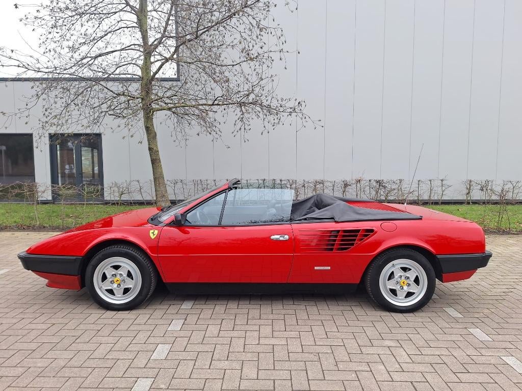 Ferrari Mondial Quattrovalvole 3.0 V8 | 43dkm | '85, Auto's, 4 zetels, Achterwielaandrijving, Cabriolet, Lederen bekleding