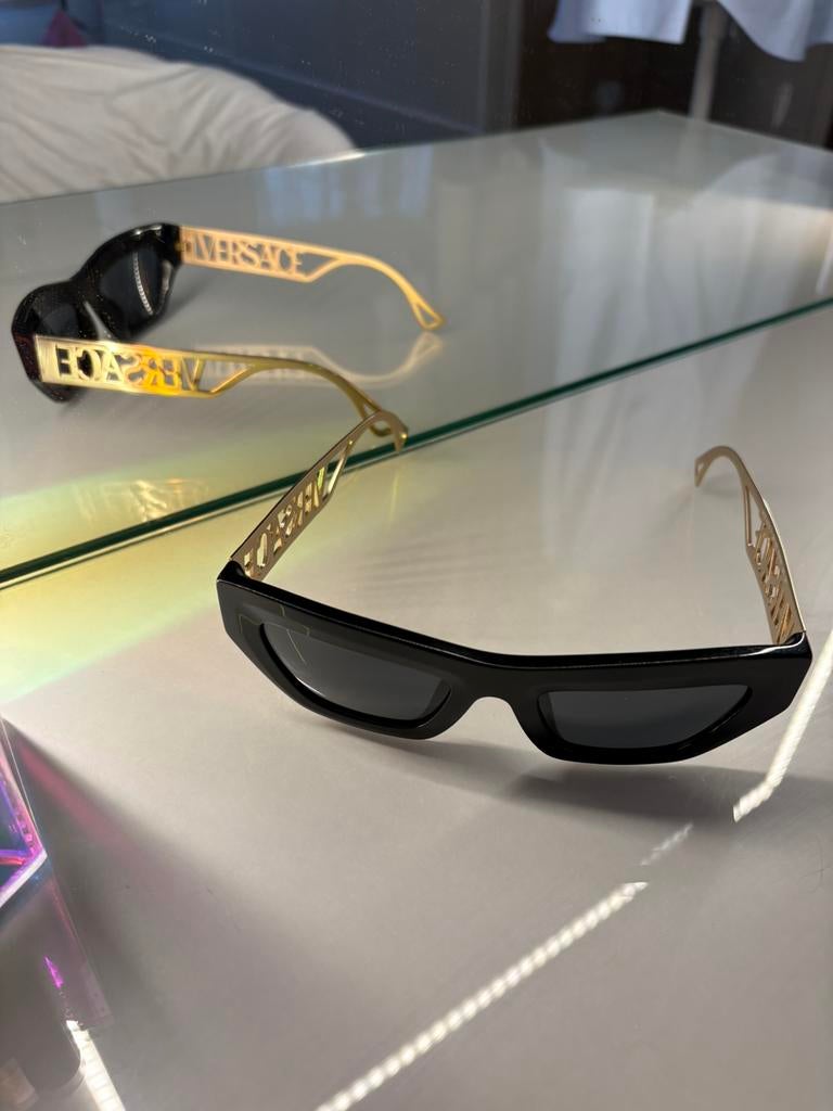 Versace zonnebril OVF4432U – Nieuw met doos & certificaat, Handtassen en Accessoires, Ophalen of Verzenden, Zo goed als nieuw