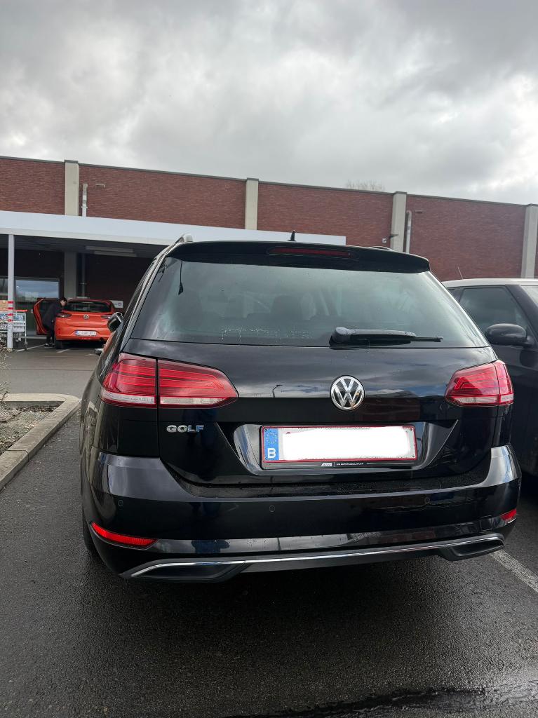 Volkswagen Golf 7 Variant 1.0 TSI Comfortline 2019 Euro 6d, Navigatiesysteem, Zwart, 5 deurs, 3 cilinders