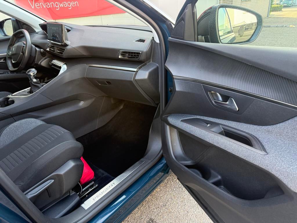 Peugeot 3008 12PureTech 131pk STYLE man6, Autos, Peugeot, Achat, Euro 6, 131 ch, 5 portes