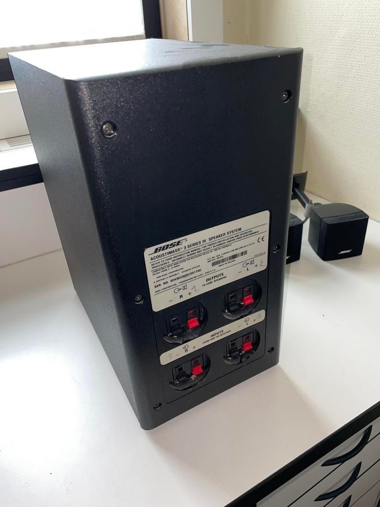 Caisson de basses Bose Acoustimass3 boîtiers noirs Bose Cube, Enlèvement, Comme neuf, Subwoofer, Bose