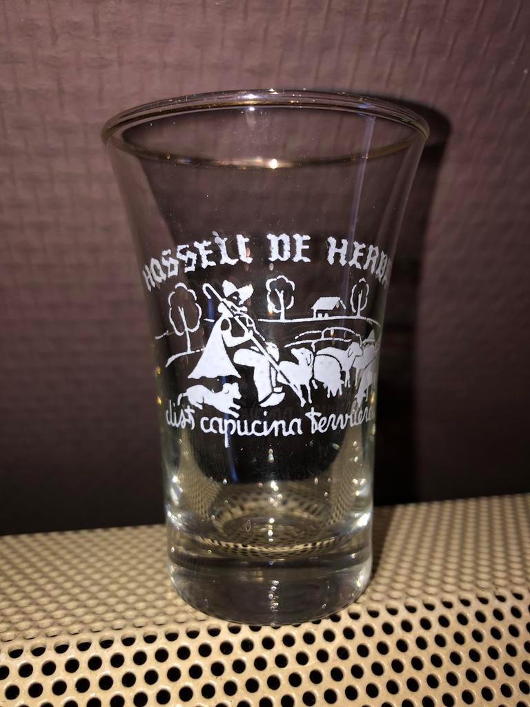 Oud jenever glaasje Hasselt De Herder, Ophalen of Verzenden, Gebruikt, Borrel- of Shotglas
