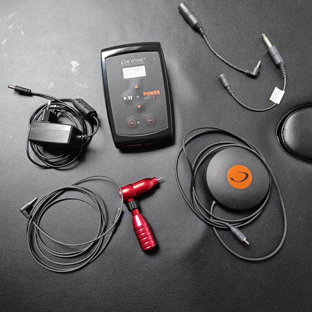 Machine a tatouer cheyenne, Enlèvement, Comme neuf