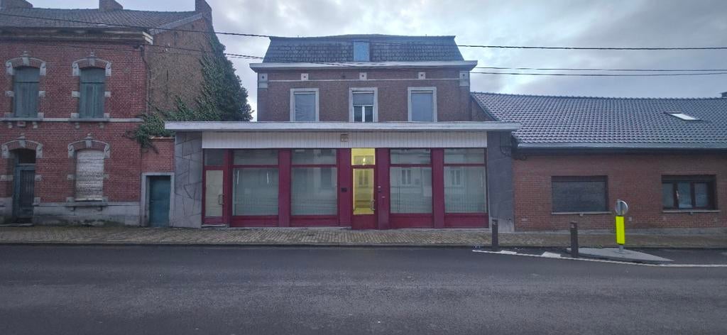 Espaces pro. polyvalents à louer - Domiciliation entrepris.