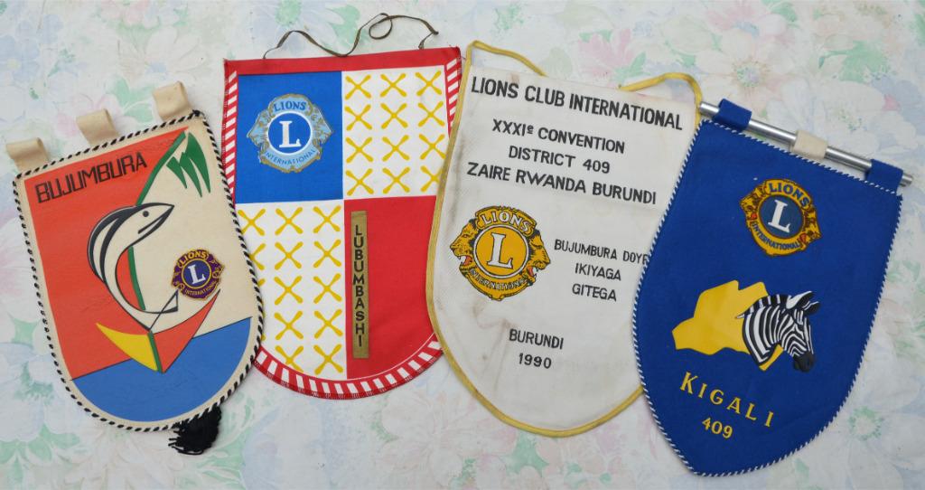 Vlagjes Lions Club, Congo, Kigali, Lubumbashi, Bujumbura., Diversen, Vlaggen en Wimpels, Ophalen of Verzenden, Gebruikt