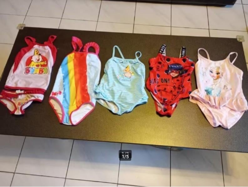 Badpakjes - bikini's meisjes 1-12 jaar ook nieuwe 2-5€/stuk, Kinderen en Baby's, Kinderkleding | Kinder-zwemkleding, Gebruikt
