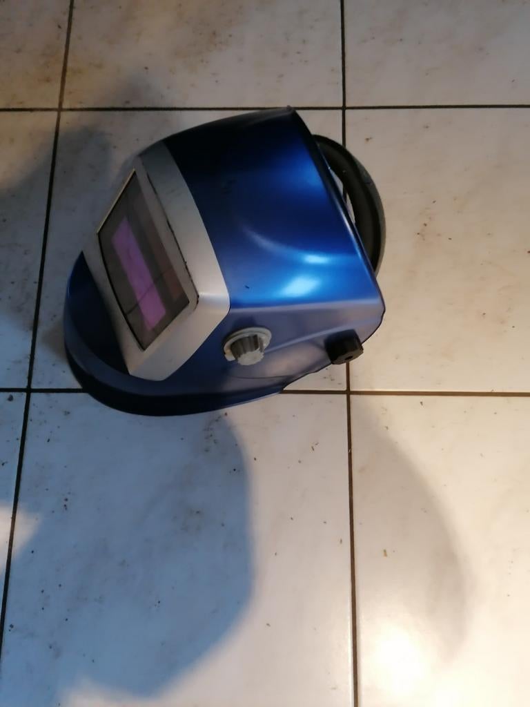 Lashelm blauw, Ophalen