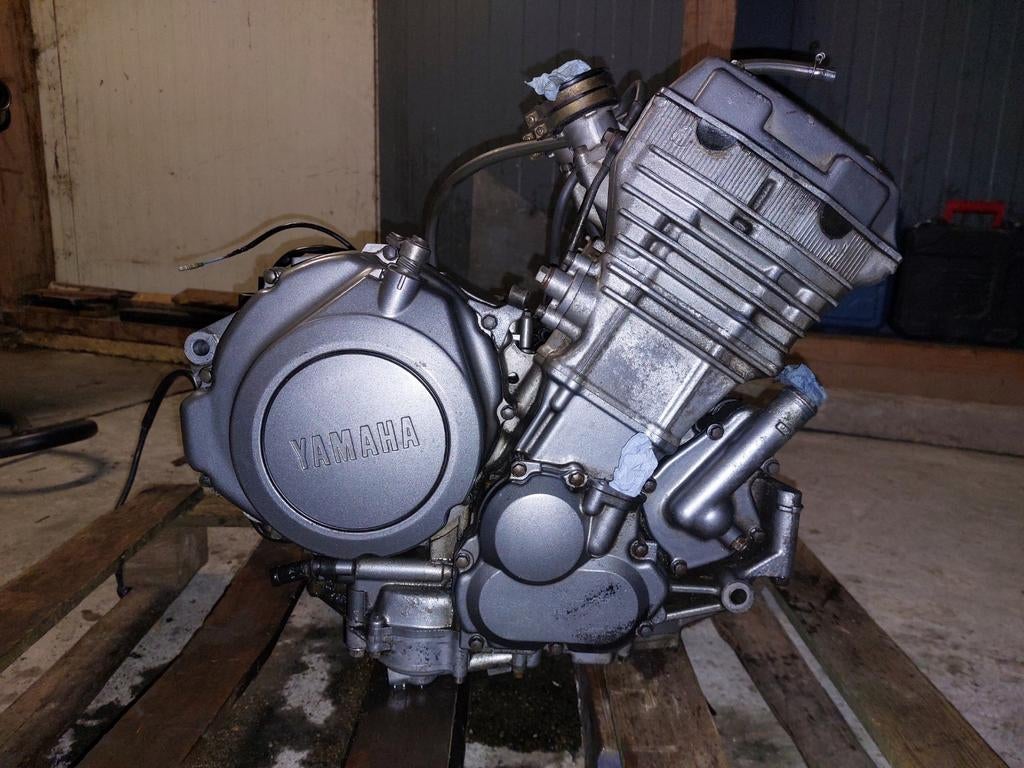 Yamaha XTZ750 Super gegenereerde 3LD-motor, Ophalen