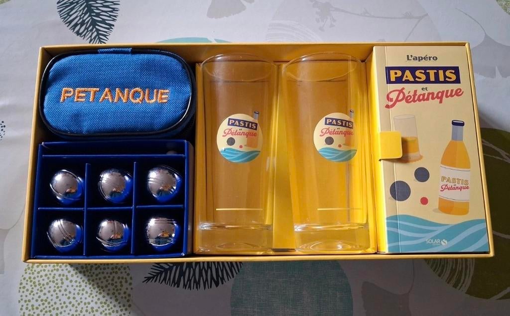 Belle valise pour pastis et pétanque, Enlèvement ou Envoi