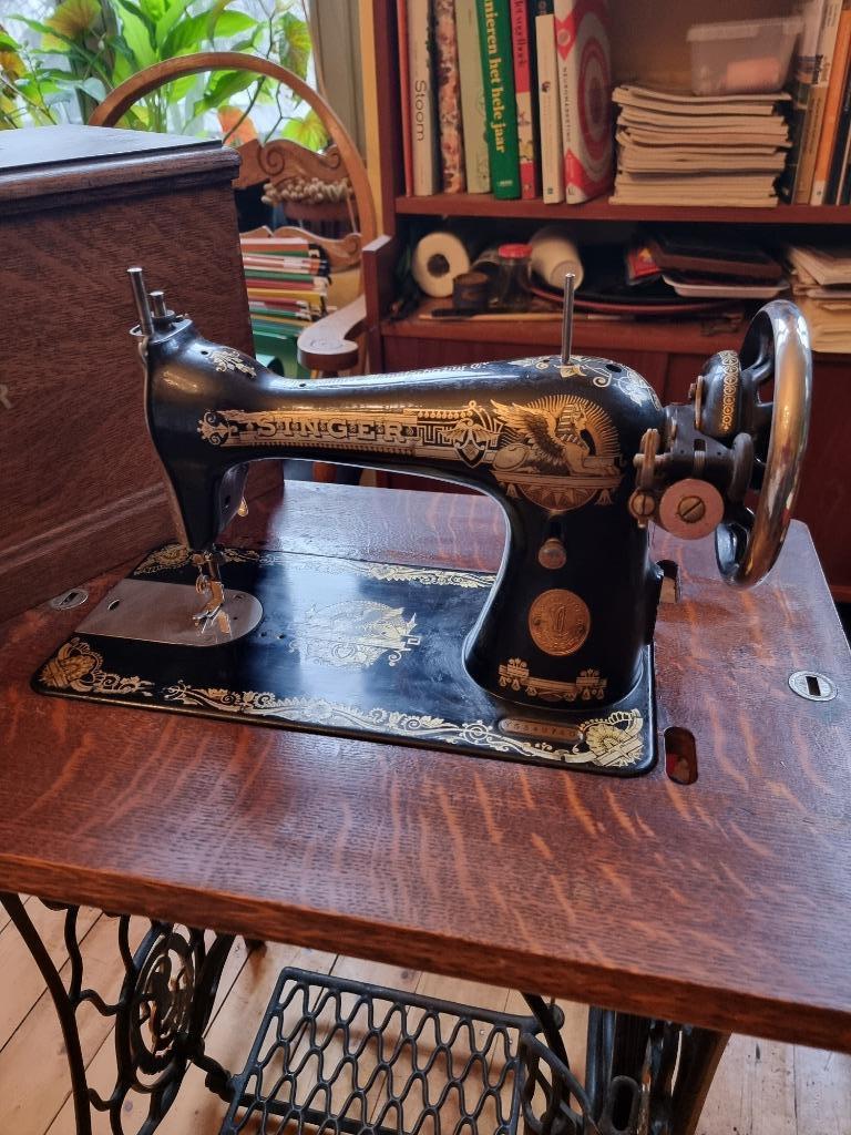 Singer antieke naaimachine, Ophalen
