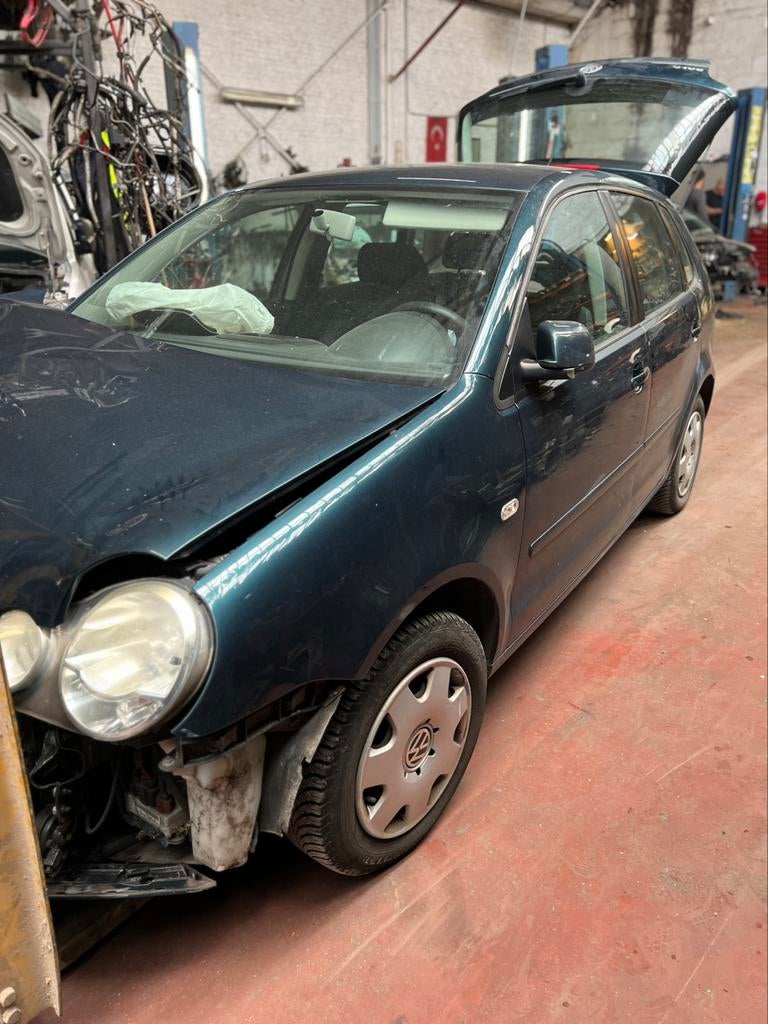 Volkswagen polo citadine 5 porte 2003 pièces disponibles, Enlèvement ou Envoi, Volkswagen, Porte