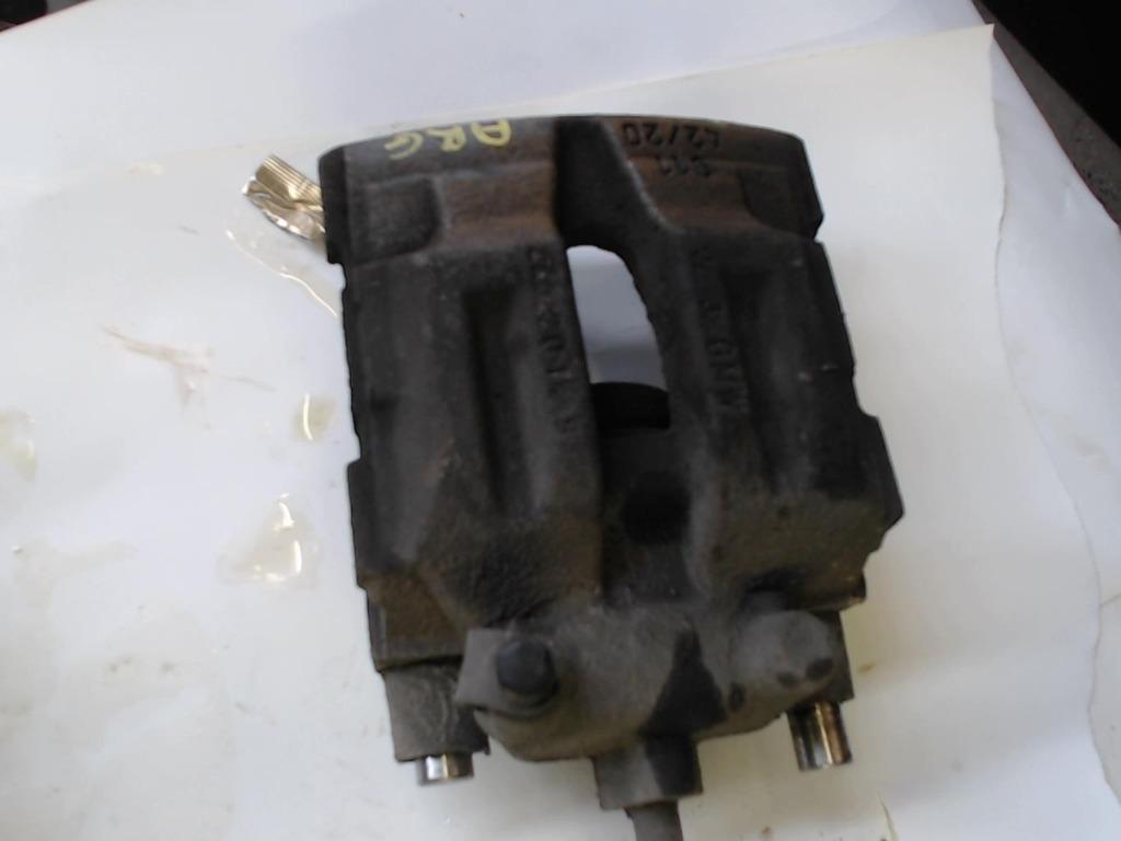 Étrier arrière gauche BMW E90 2.0D 136 FAP (100Kw) LP/ 13311, Enlèvement ou Envoi, Utilisé, BMW