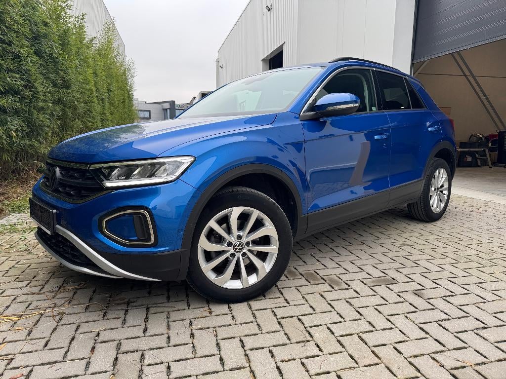Volkswagen T-Roc, Auto's, Stof, 1498 cc, 4 cilinders, Blauw
