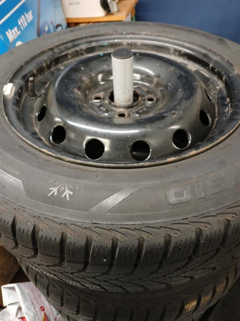 4 winterbanden op velg als NIEUW, Autos : Pièces & Accessoires, Pneus & Jantes, Neuf, Pneus et Jantes, Pneus hiver, Véhicule de tourisme