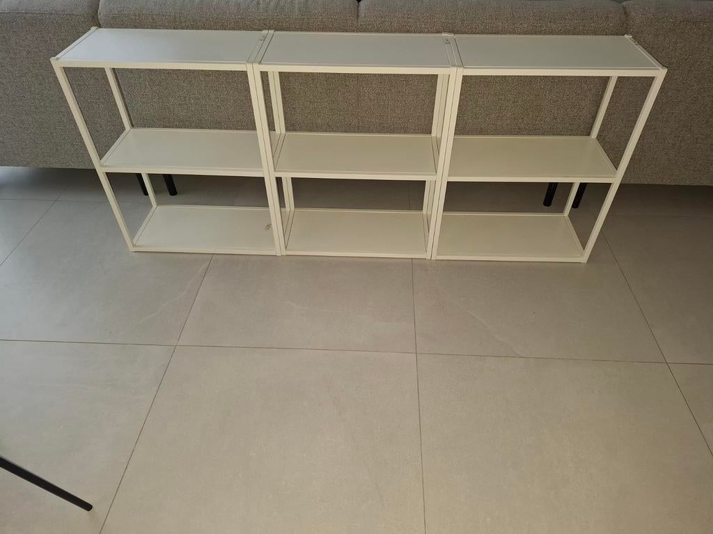 Ikea Enhet, Enlèvement