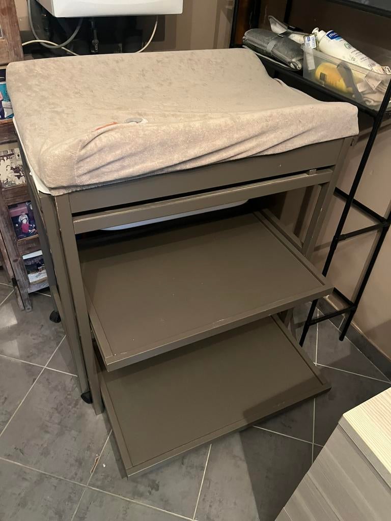 Verzorgingstafel met bad GEEN KOERIER, Autres marques, Enlèvement, Utilisé, Autres types