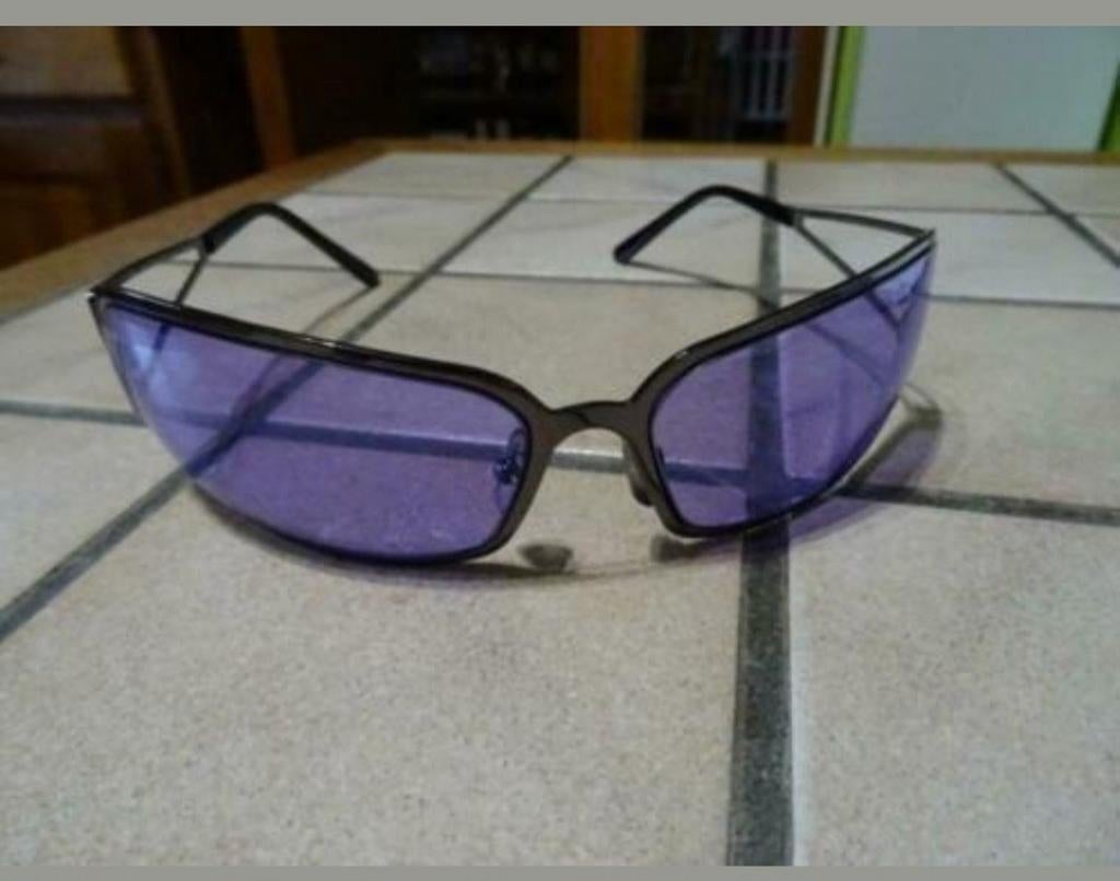 PAARSE ZONNEBRIL, Overige merken, Paars, Nieuw, Ophalen of Verzenden