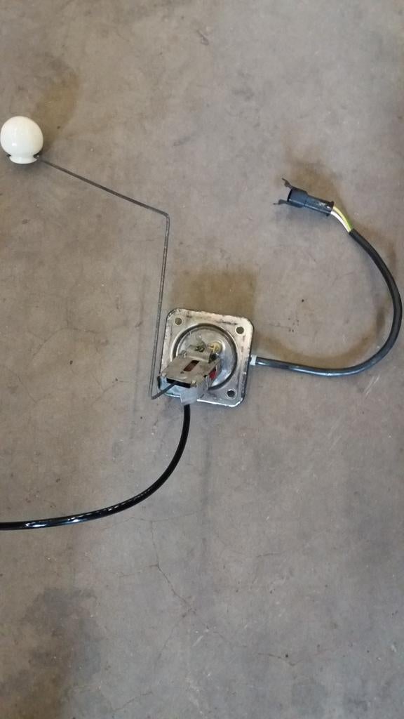 Flotteur à essence BMW K75 K100, Enlèvement