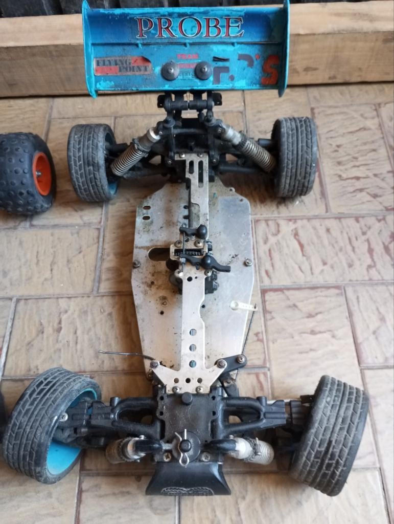 1/8 rc professioneel . Een met verstelbare vleugel., Ophalen of Verzenden, Gebruikt