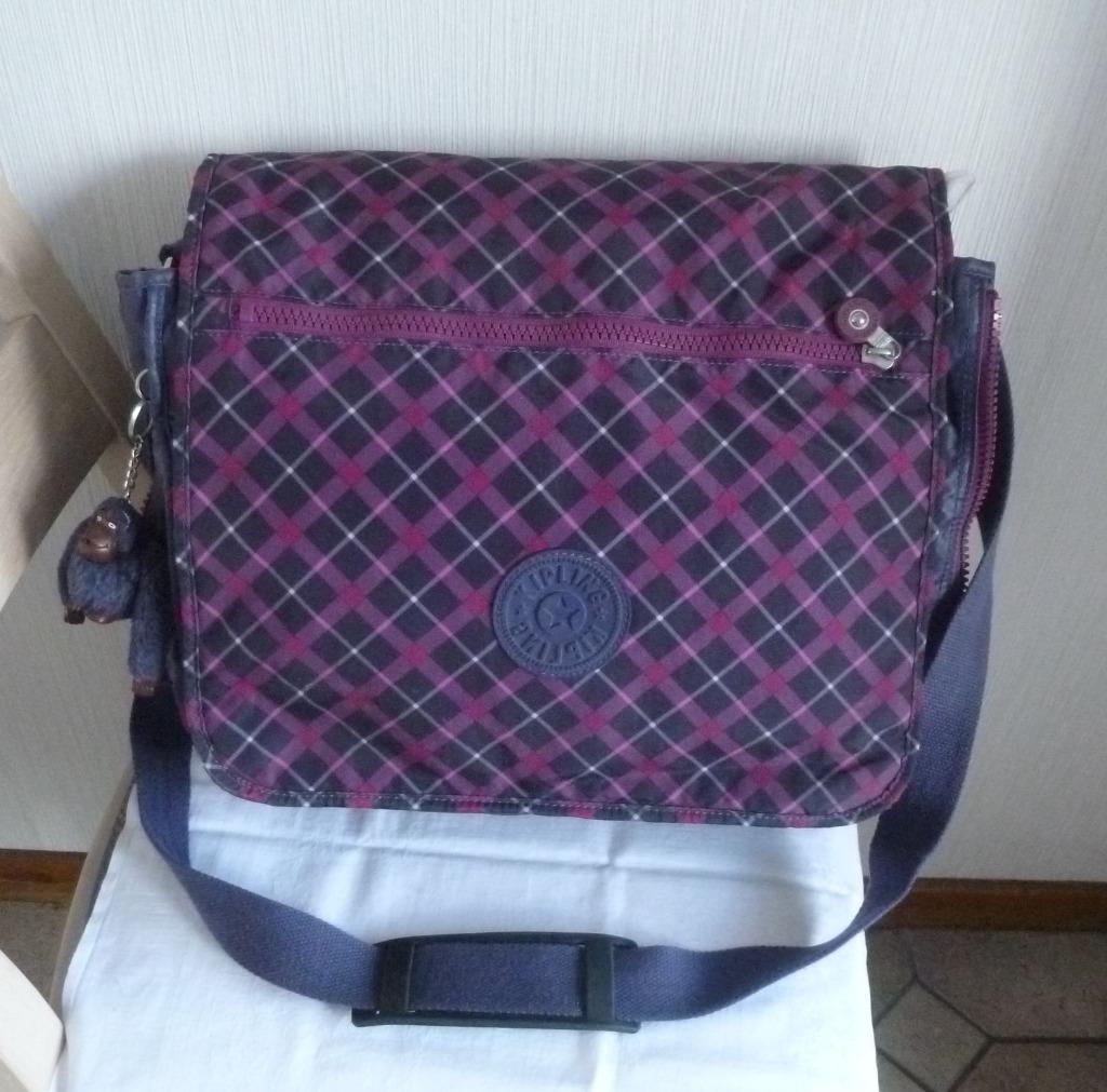 Kipling Grande Besace (scolaire) "Madhouse" + singe, Bijoux, Sacs & Beauté, Sacs | Sacs à bandoulière, Enlèvement ou Envoi, Utilisé