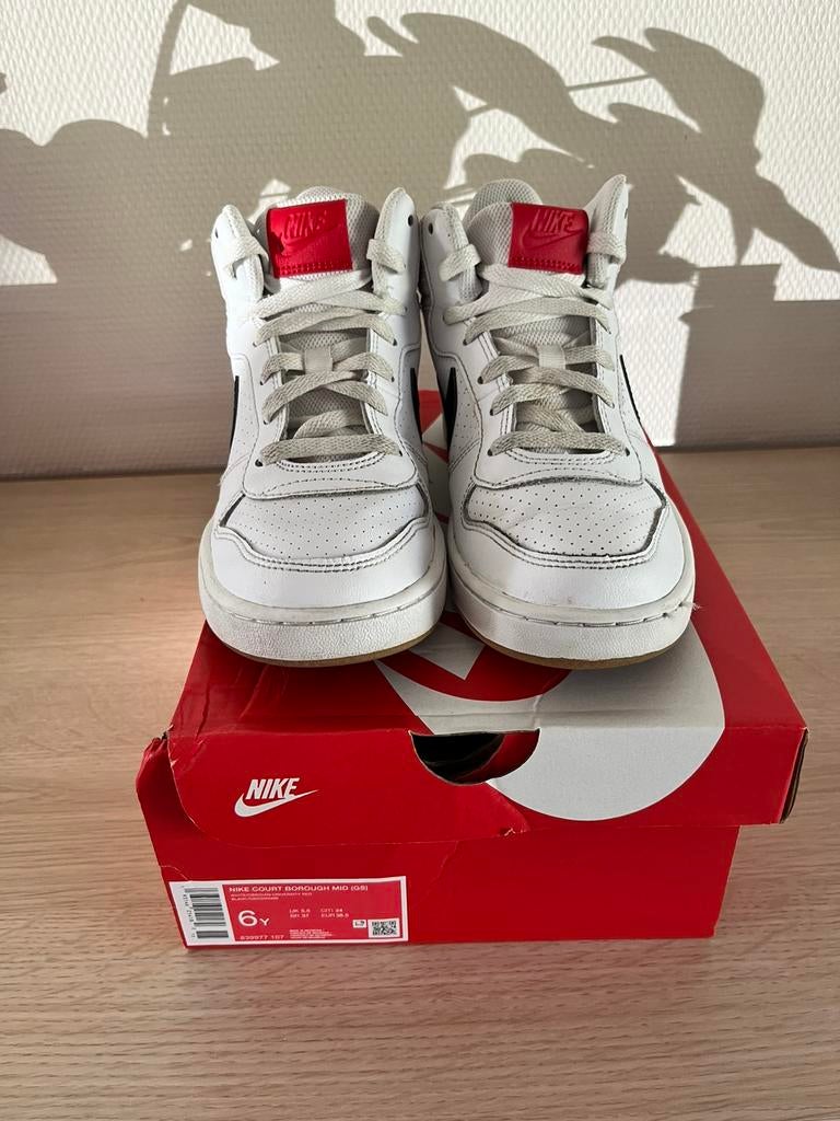 Hoge witte sneakers Nike maat 38,5, Ophalen of Verzenden, Zo goed als nieuw