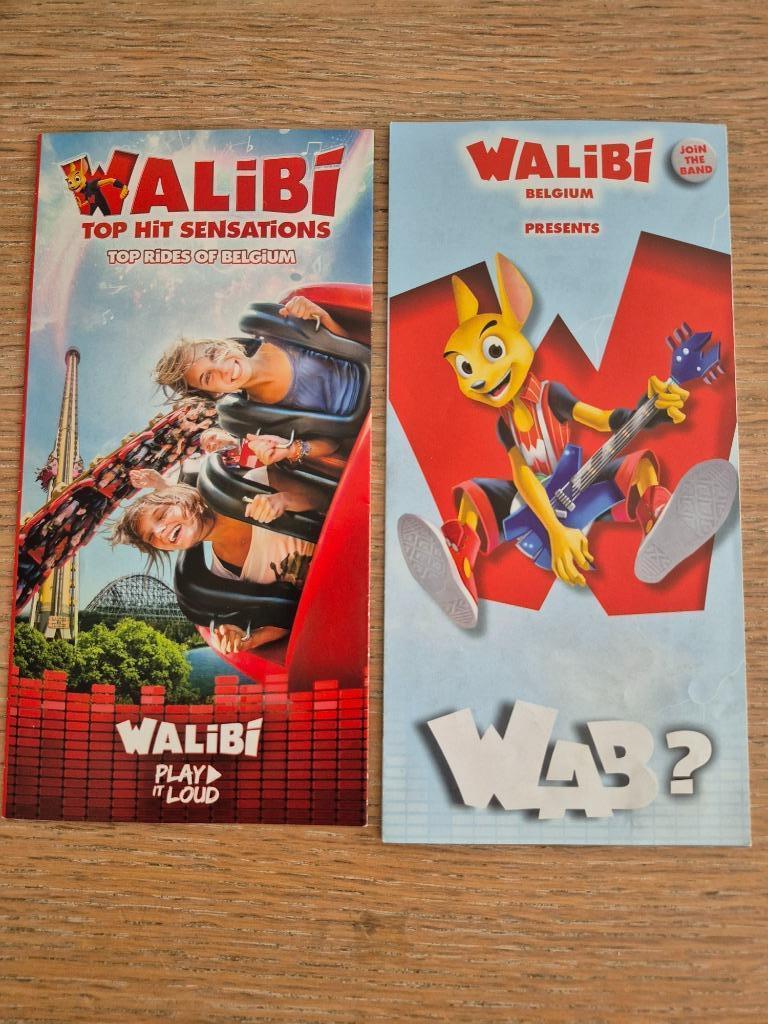 2 folders Walibi en Walibi Belgium 2014 en 2011, Collections, Enlèvement ou Envoi, Comme neuf