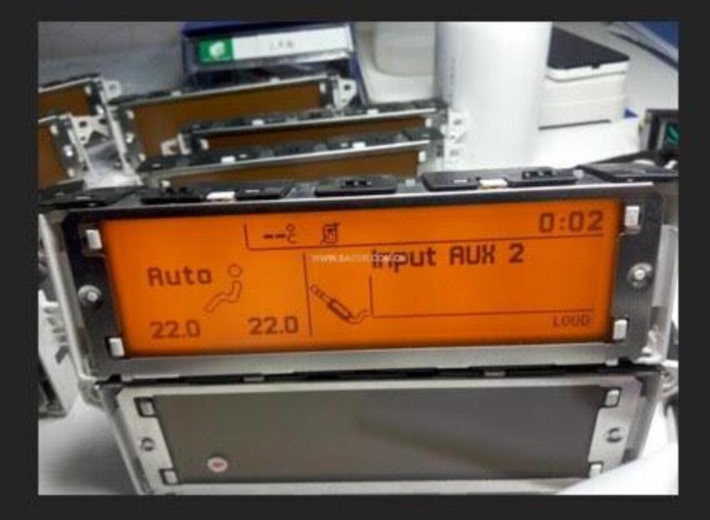 Radio/écran ACC à affichage d'informations (Peugeot-Citroën), Envoi, Utilisé, Citroën