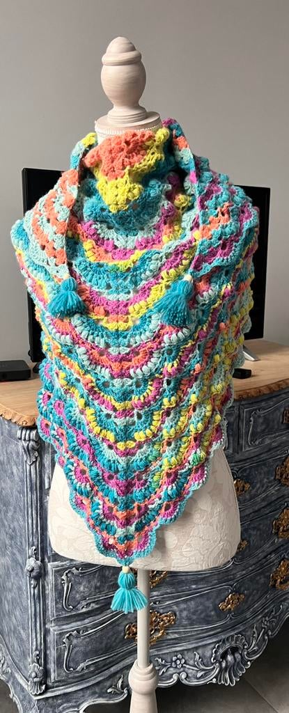 Joli châle bohème fait main au crochet, Enlèvement, Neuf, Taille 38/40 (M), Écharpe