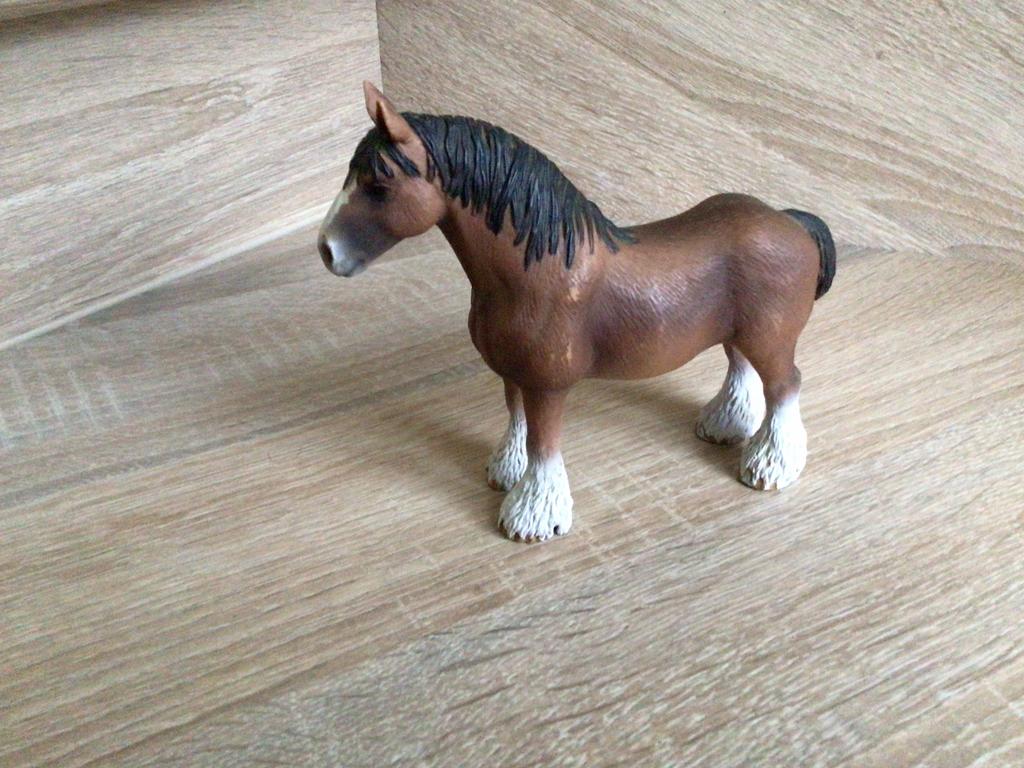 Schleich Clydesdale paard, Verzamelen, Dierenverzamelingen, Ophalen of Verzenden, Zo goed als nieuw, Paard