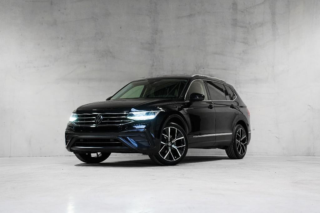 VW TIGUAN AUTO | 20' R-LINE | CARPLAY | FULL OPTION | TVA, Auto's, Testrit aan huis, Stof, 1498 cc, 4 cilinders