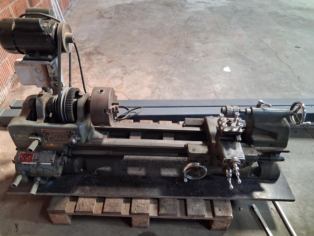 Metaaldraaibank, Enlèvement, Tour à métaux