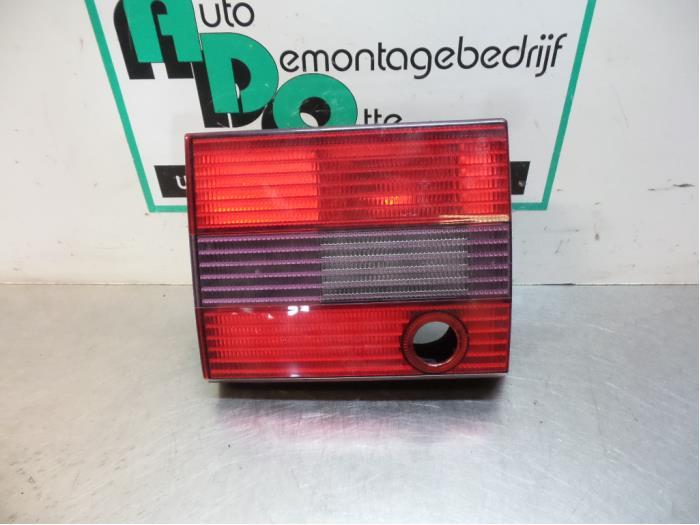 Achterlicht rechts van een Volkswagen Passat (Passat 88-), Gebruikt, -, Volkswagen, -
